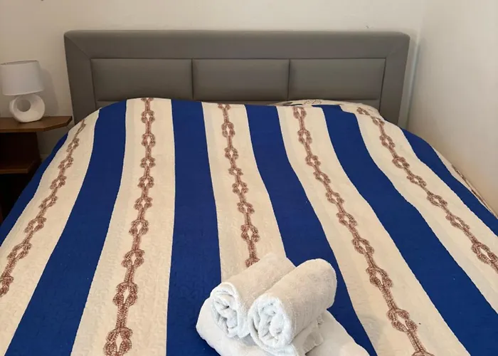 شقة Tutavac كليك